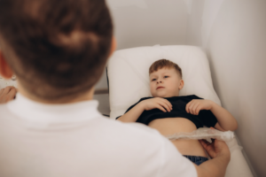 Mengenal Sunat Anak Gemuk, Lengkap Rekomendasi Klinik Sunat di Cibubur