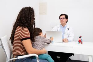 Apakah Sunat Massal Sama Efektifnya dengan Sunat Biasa? Yuk, Lakukan di Klinik Cibubur Ini