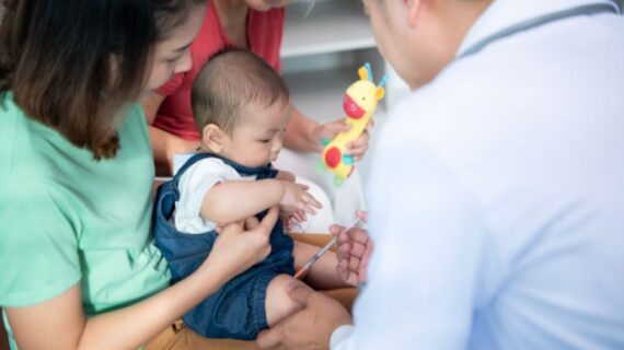 Hati-Hati! Jangan Sunat Bayi saat Kondisi Ini